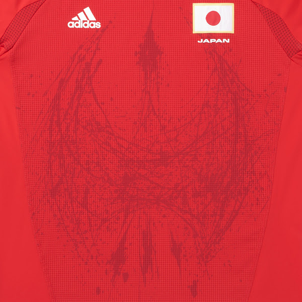 赤い 日本代表ユニフォーム発表 ロンドン五輪で着用 U 23 なでしこ サカイク