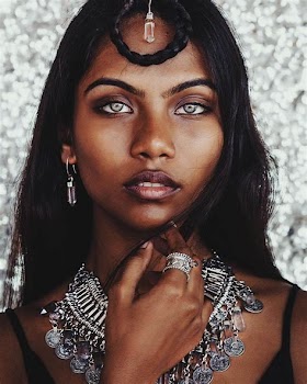 What Is The Meaning Of Extraordinary Beauty?