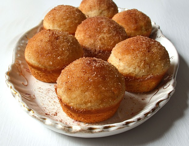 cinnamon sugar muffins cropped