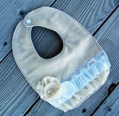 linen and lace baby bib