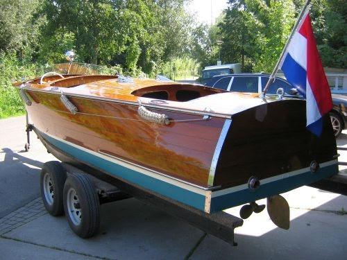 Wooden Boats | Port Carling Boats - Antique &amp; Classic ...