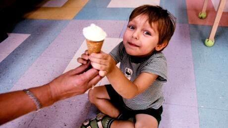 Montreal daycare child ice cream August 2006