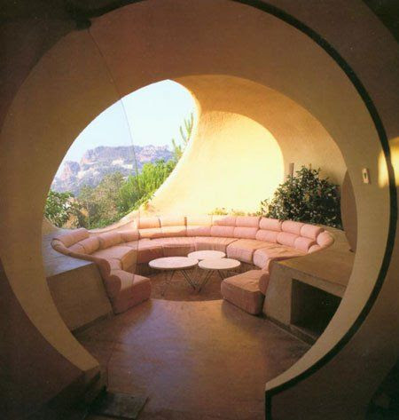 Living Room on Futuristic Living Room   Architecture