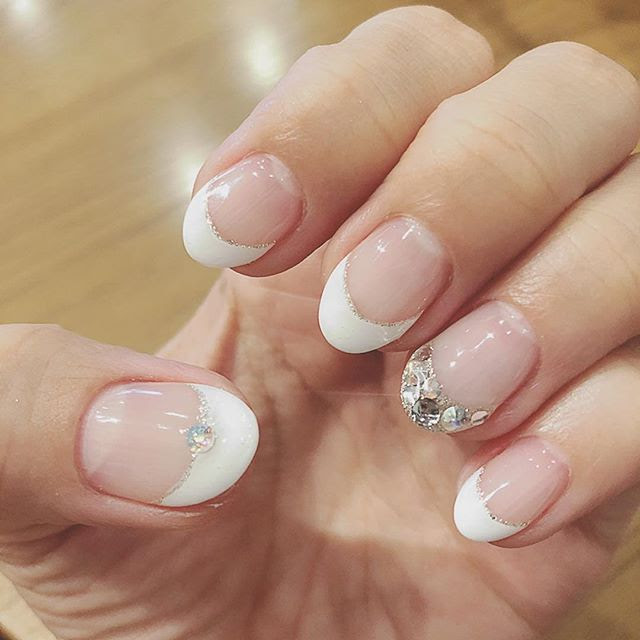 結婚式にお呼ばれのネイルはどうする セルフで簡単にできる5つの方法 Wedding Journal