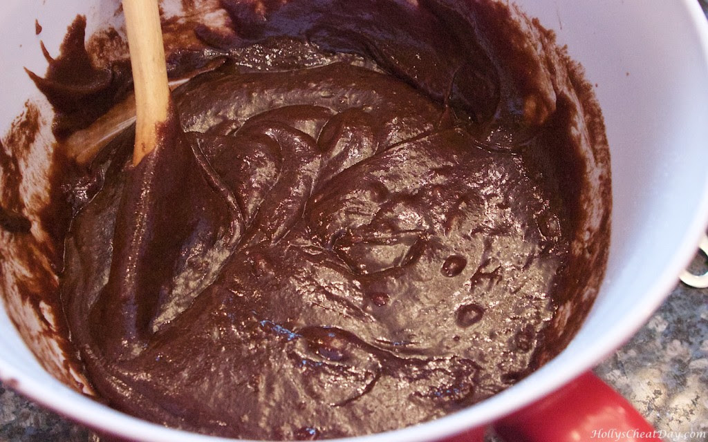 steal-my-heart-cakes | HollysCheatDay.com