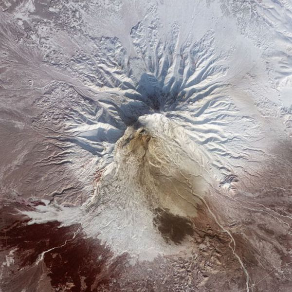 Incredible Space Photos of Volcanoes