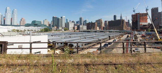 A Bittersweet Walk On the High Line's Latest (and Last) Leg