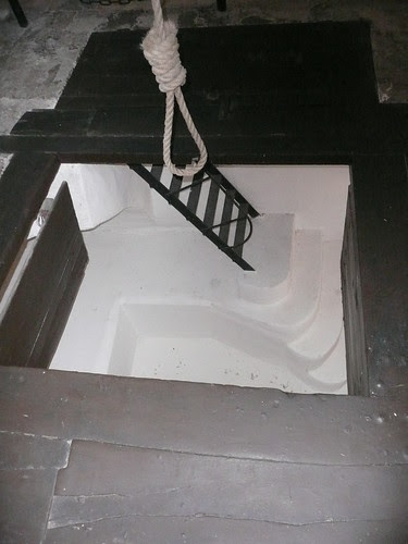 gallows at akka prison