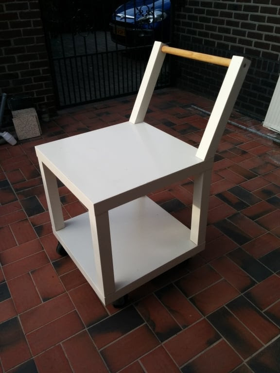 Laundry trolley