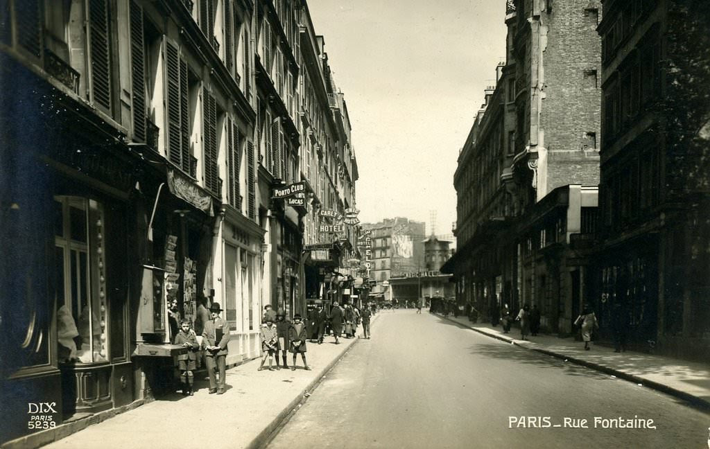 Paris - Rue Fontaine - CPArama.com