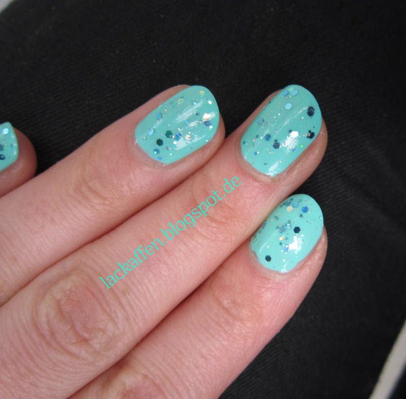 Kiko Mint Milk 389 essence Glorious aquarius