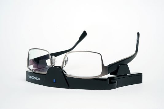 Perierga.gr - Ηλεκτρονικά γυαλιά
