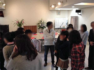 一気に仲良し ジェスチャー伝言ゲーム のお題例と遊び方 こどもとあそぶ Com
