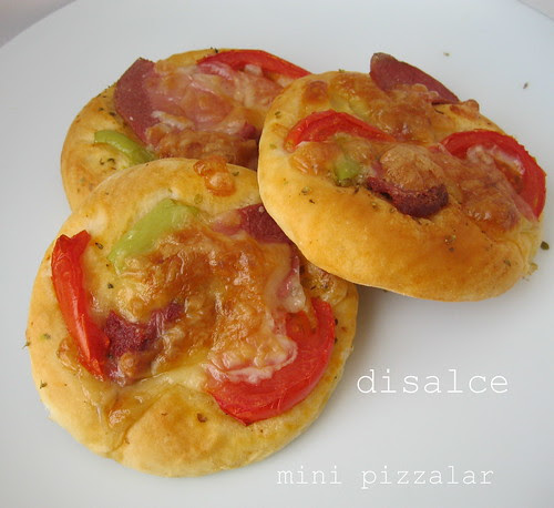 mini pizzalar