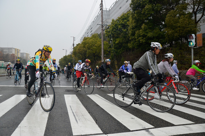 夢 咲 トンネル 自転車
