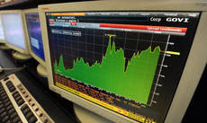 Spread btp-bund scende a 474 punti