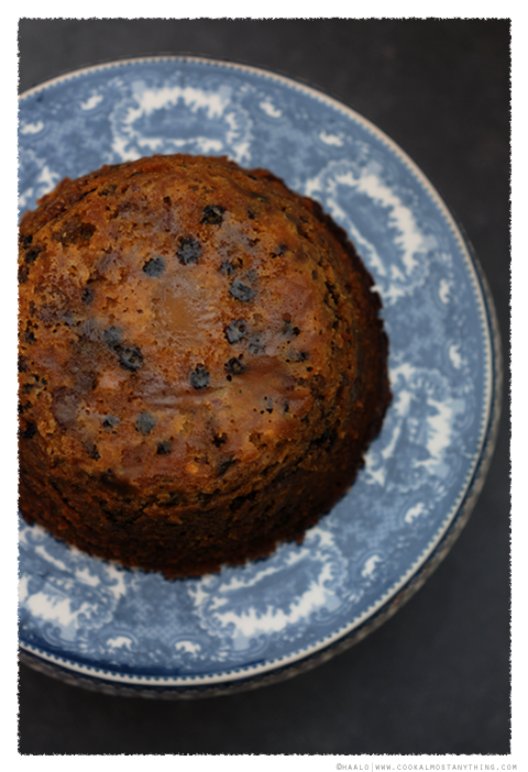 hidden orange christmas pudding© by Haalo