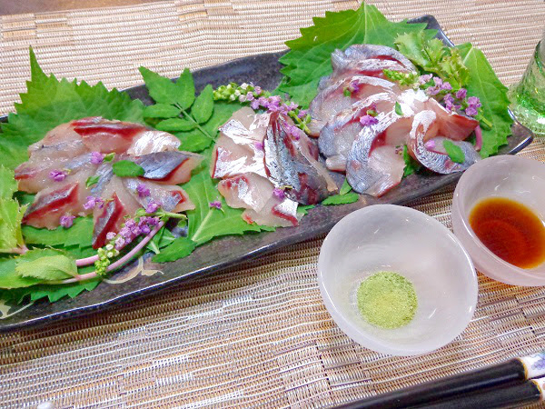 鯵 アジ の捌き方 家庭で簡単三枚おろし 刺身も絶品 魚の調理法 簡単レシピでうちごはん