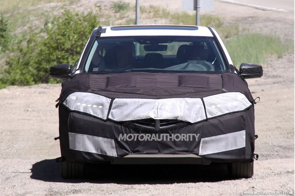 2015 Acura TLX spy shots
