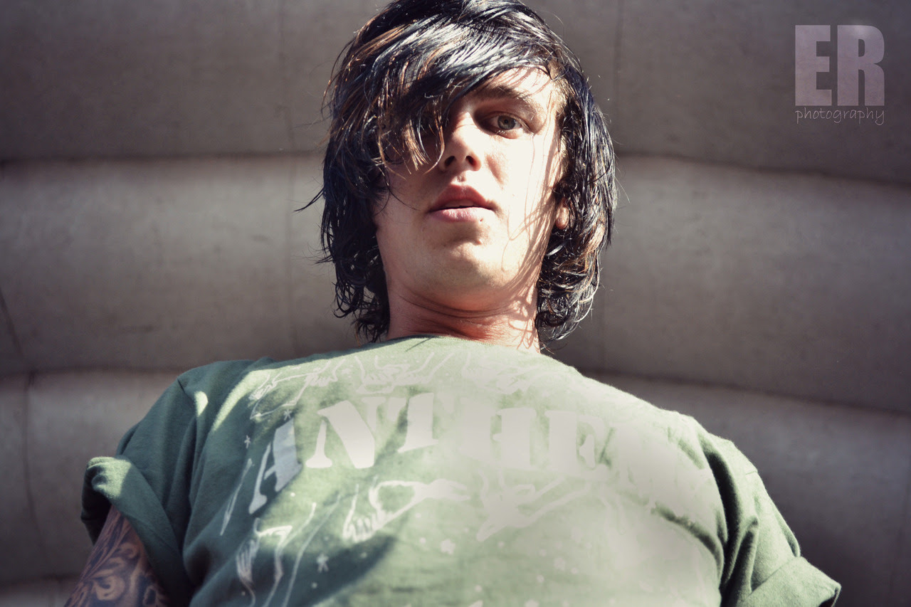 http://24.media.tumblr.com/tumblr_m6f3jxtq1F1rusv9go1_1280.jpg