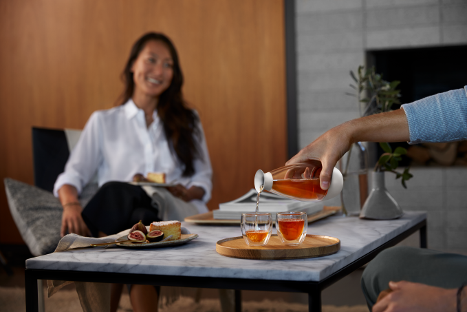 Teforia's smart tea infuser.