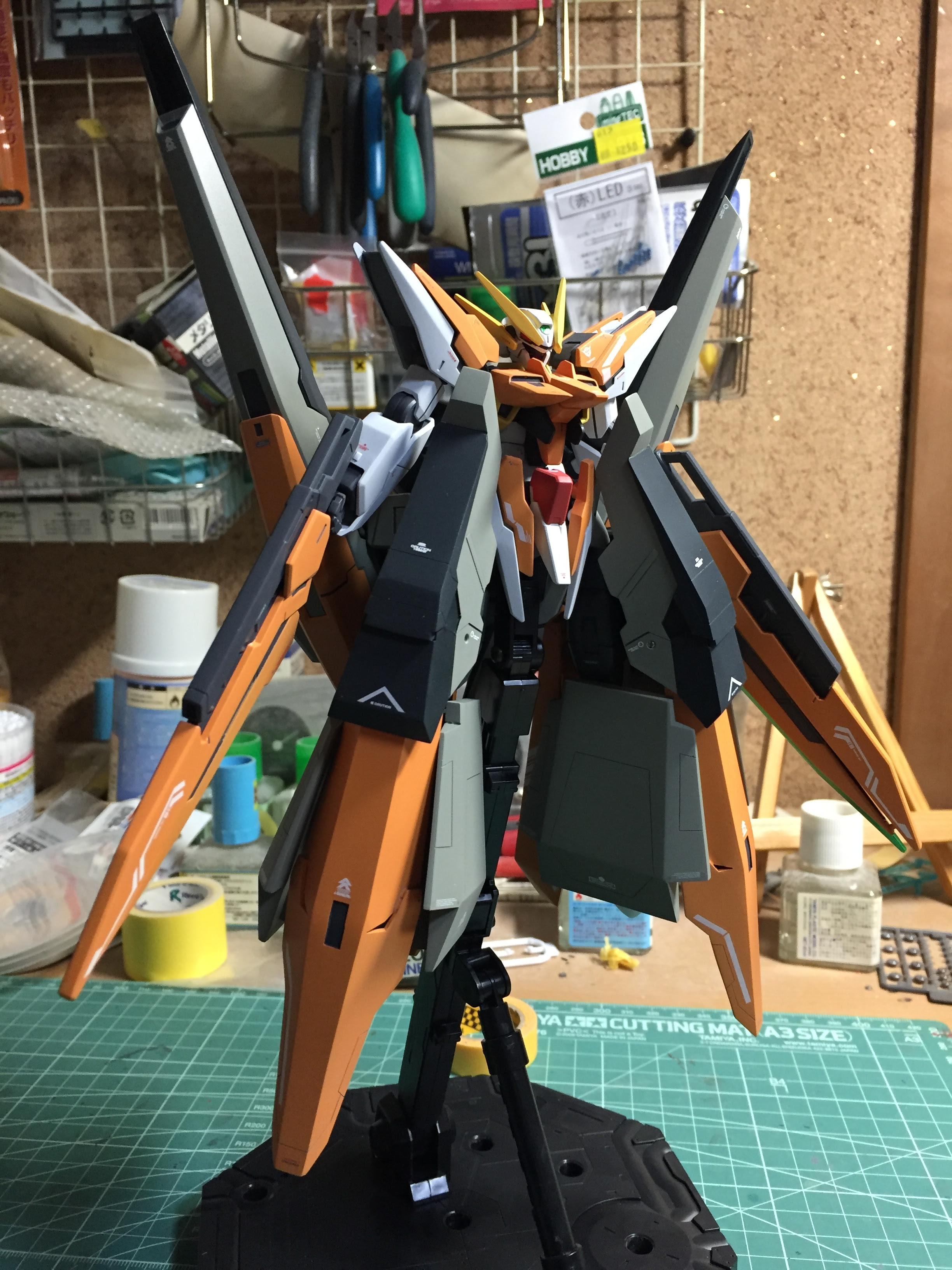 たまに滑る 雑なガンプラblog Hgガンダムハルート最終決戦仕様
