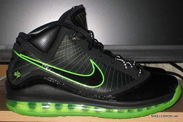This Week in Sneaks