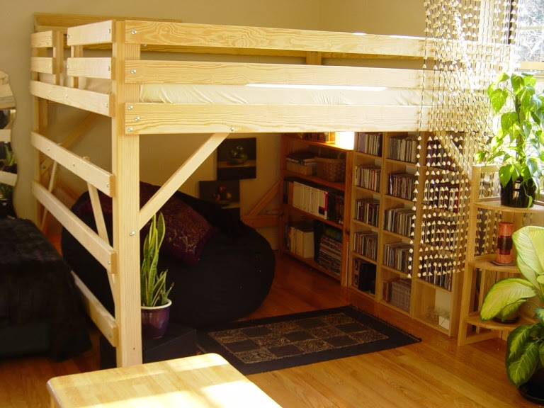 Queen Size Loft Bed