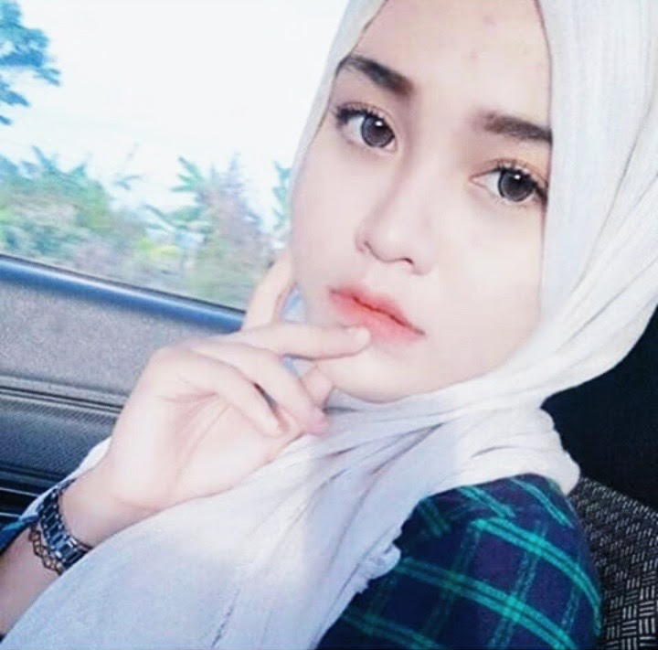 Most Beautiful Girl in Hijab | Azhan.co