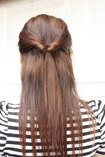14 Simple and Easy Hairstyles for School - Pretty Designs