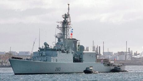 HMCS Iroquois retirement
