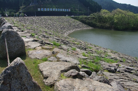 ダム奈良県 The Side Way