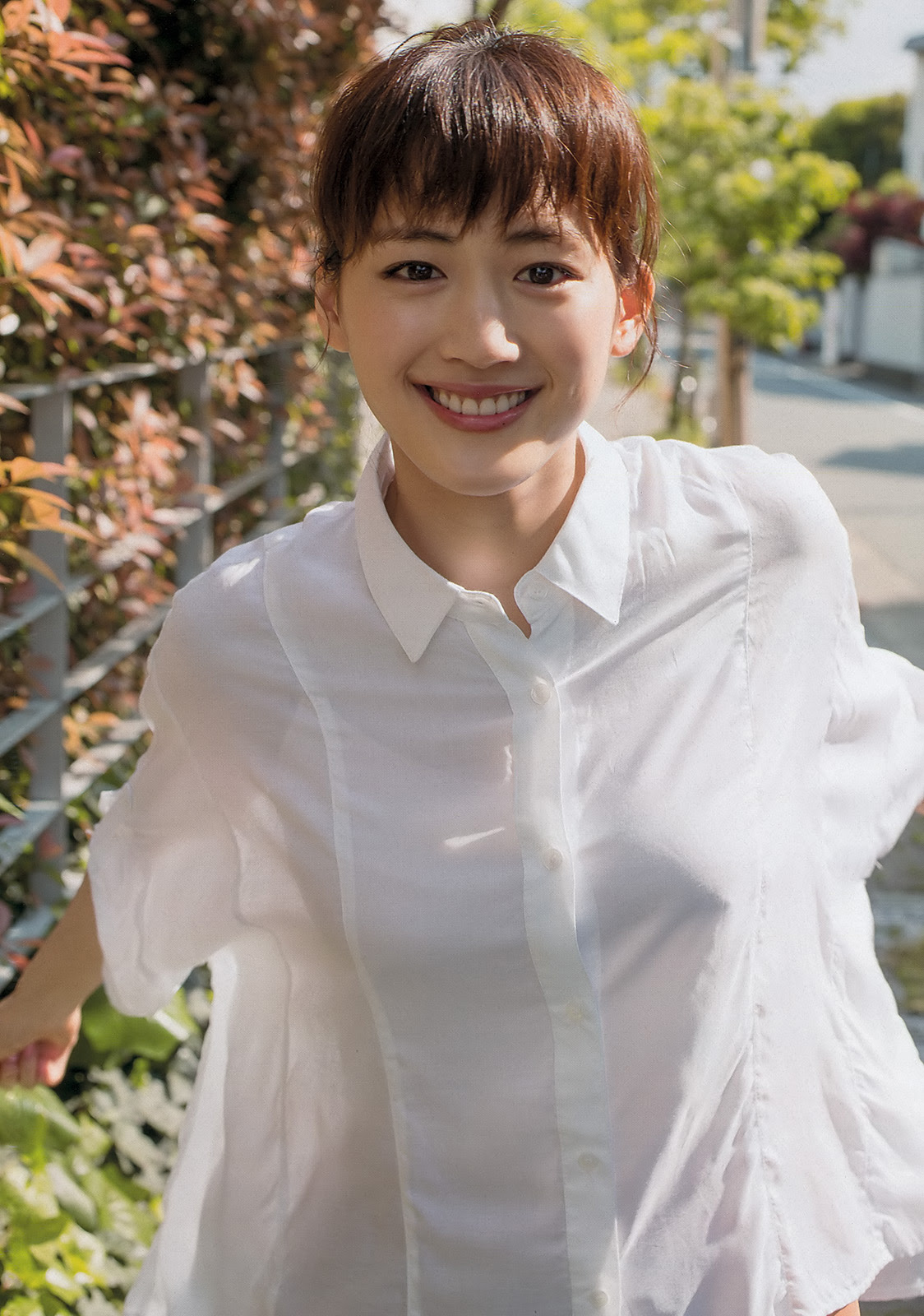 画像 長澤まさみ 綾瀬はるか どっちがいい 決め手は揉み心地 オヤジを惑わす巨乳対決 東京女子脱毛コラム まりなの辛口コミ