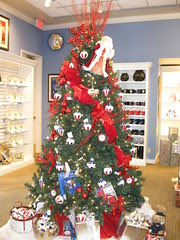 Gift Shop Patriotic Tree