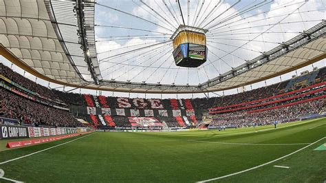 Die eintracht wollte dem vfb von anfang an auf den füßen stehen. Eintracht: Frankfurt plant Stadion-Ausbau - Bundesliga