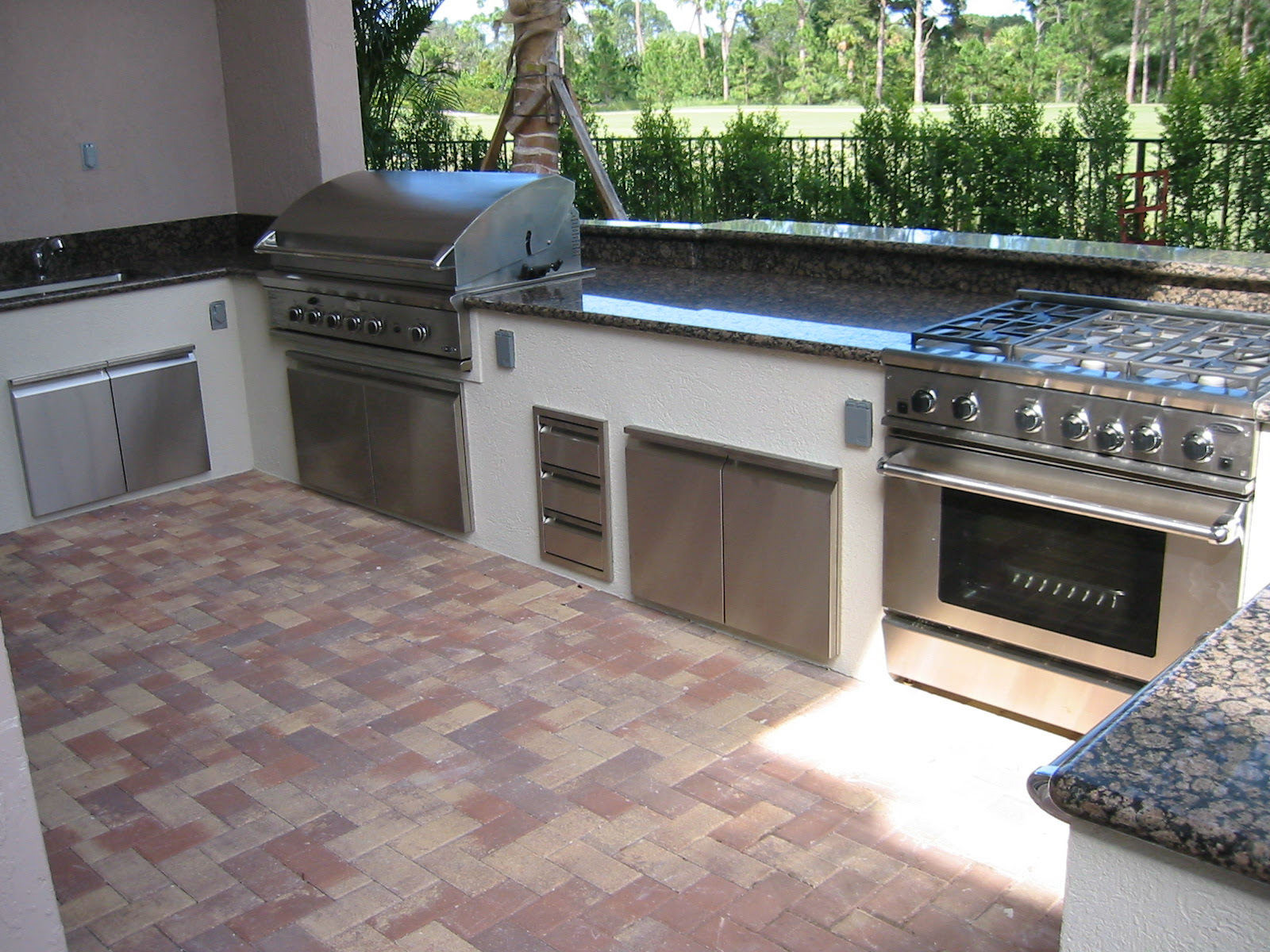 Outdoor Kitchen Design Images | GRILL-REPAIR.COM barbeque grill parts