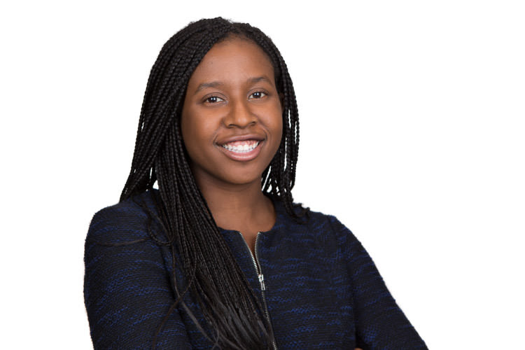 Business Portrait Photography- The 10 Biggest Business and Marketing Mistakes That Photographers Make