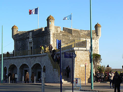 bastion menton