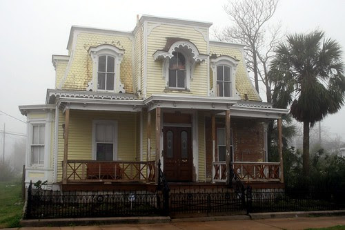 1301 avenue j
