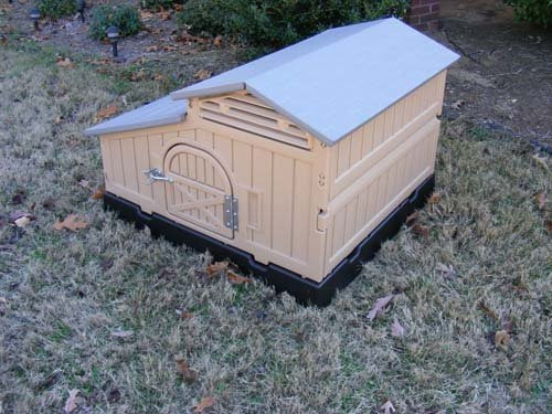 Formex Snap Lock Standard Chicken Coop Backyard Hen House 3-4 Large 4 ...