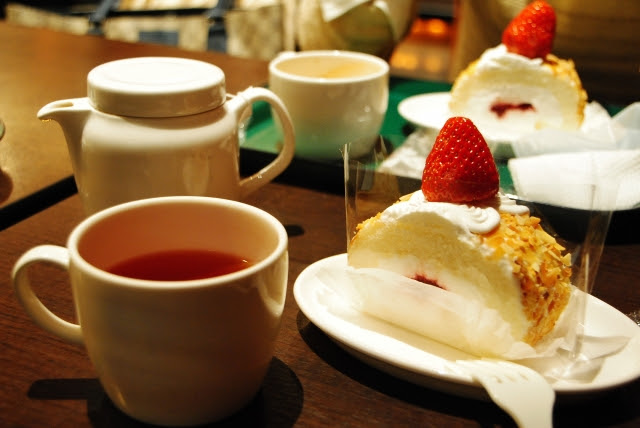 8cafe エイトカフェ ラザウォーク店 木曜限定タルト食べ放題 すいーつ 美味らぼ