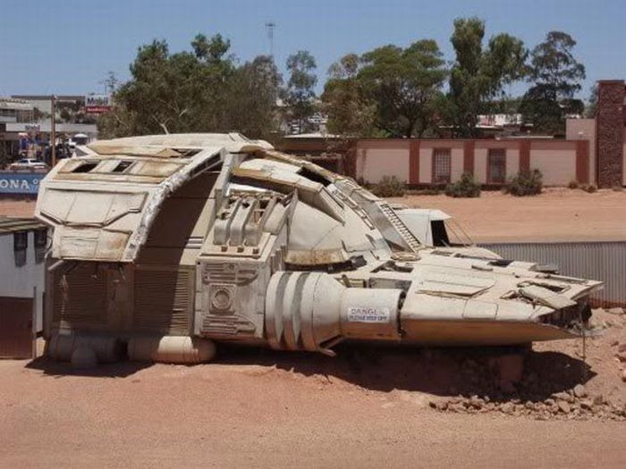 Underground Town in South Australia (33 pics) Underground Town in South Australia (33 pics)