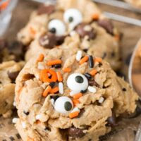 Monster-Peanut-Butter-Pudding-Cookies-1-