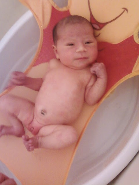Circumcised Baby Bath / Mmmboppin': Rub a Dub Dub 3 Boys in a Tub / I was in the bath on my own, very young.