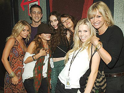 FAMILY STONES photo Ashley Olsen Elizabeth Jagger MaryKate Olsen 