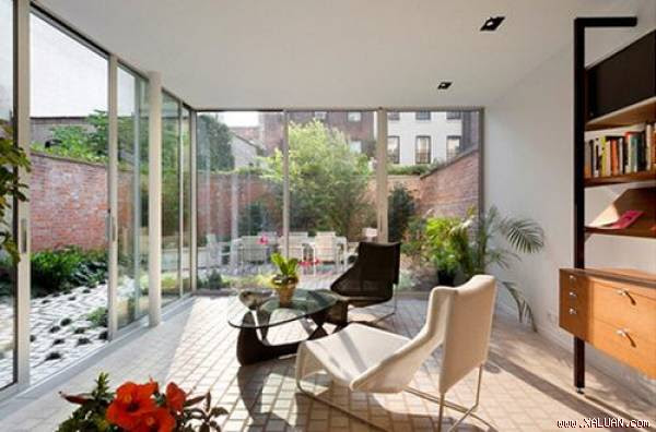 4 kiểu nhà khiến gia chủ tiêu hao tài lộc, làm mãi chẳng bao giờ giàu