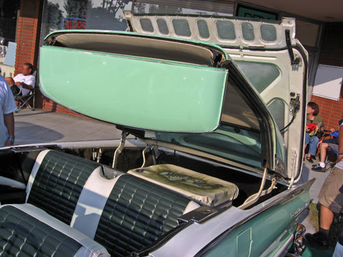 1957 Ford Fairlane Skyliner roof action