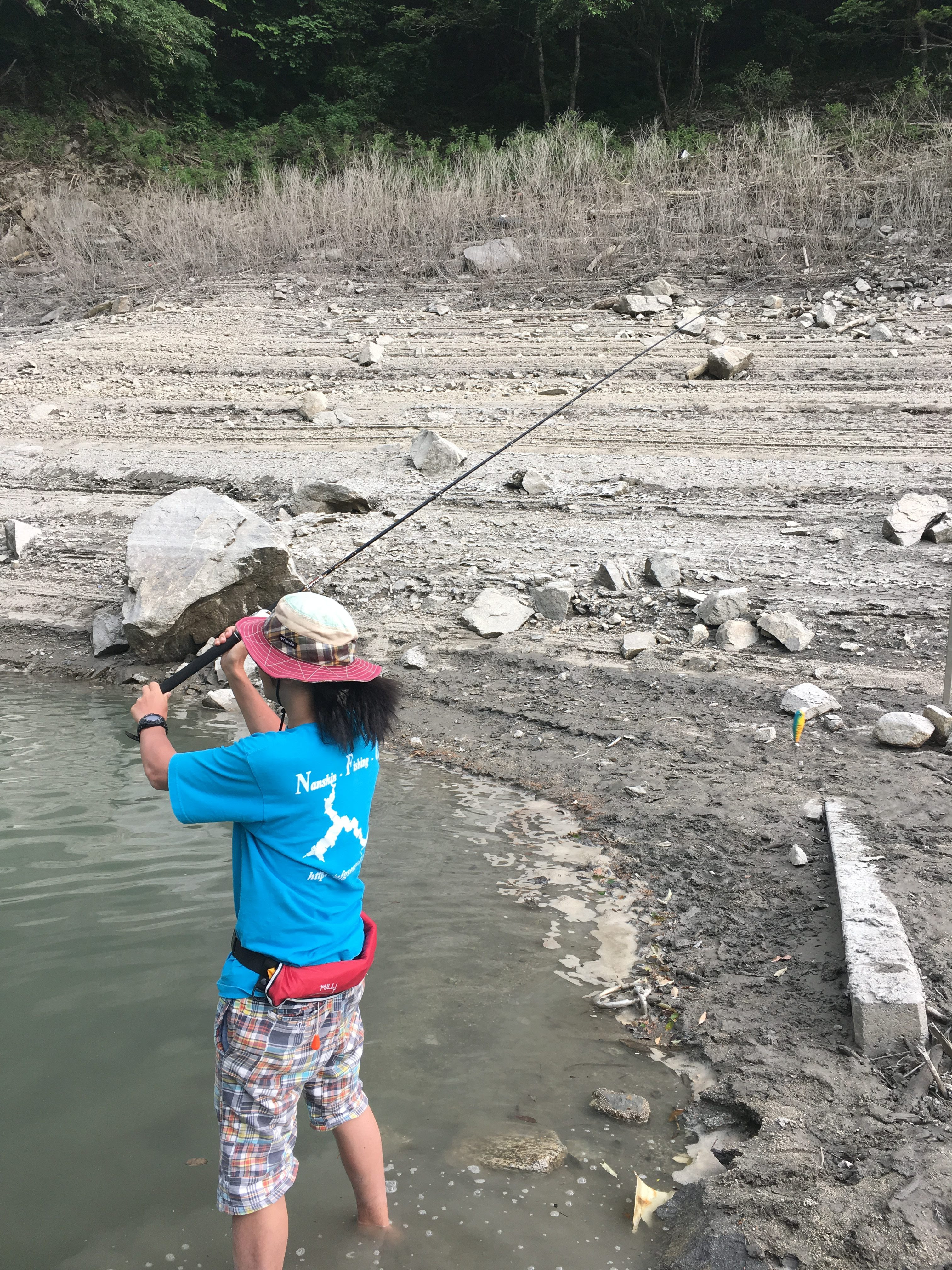 軽いルアーを投げるコツ 読むだけで釣果ｕｐ 南信フィッシングガイドブログ