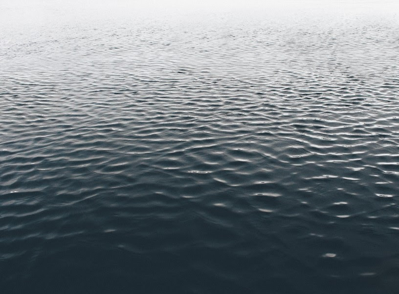 水面 万图壁纸网