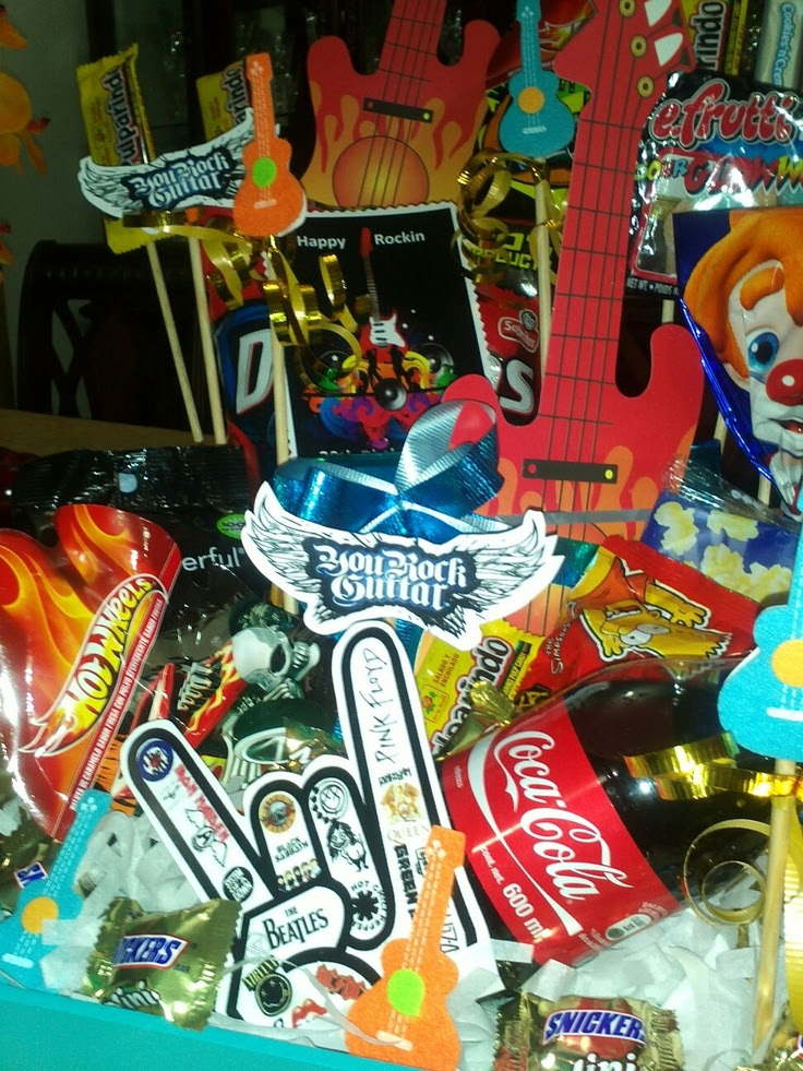 great gift for a rockstar boyfriend on his Birthday :D
